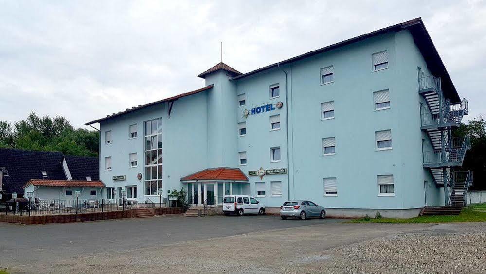 Hotel Atlantis Ramstein-Miesenbach Ngoại thất bức ảnh